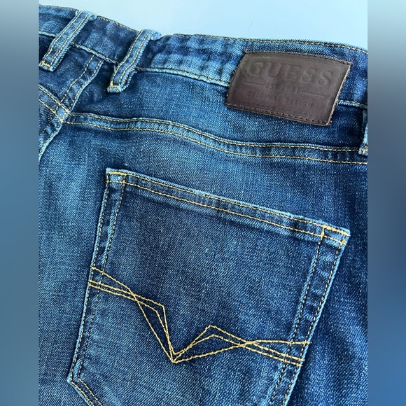 Guess Men’s Slim Straight Leg Jeans Size 34/32 - Picture 8 of 10